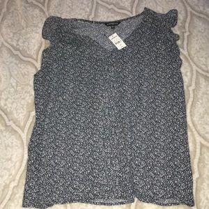 NWT Express shirt Large Black White ruffle sleeves